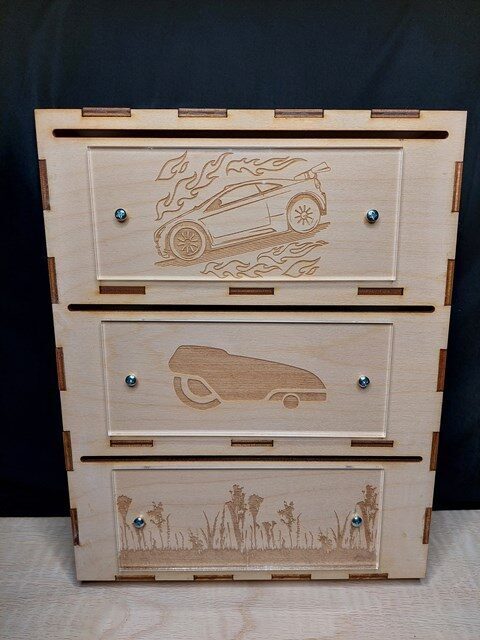 Krājkase ar 3 nodalījumiem