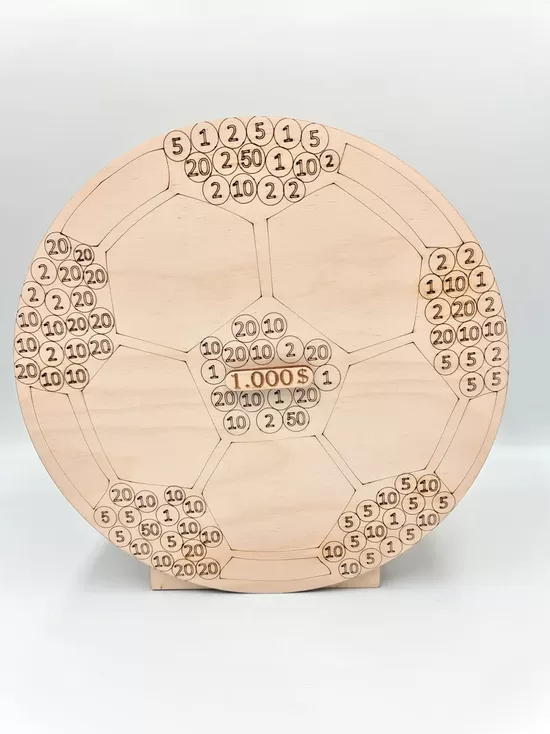 Personalizēta futbola bumba naudas kaste