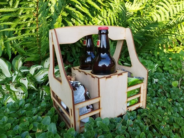 Alus pudeļu un uzkodu turētājs 8 EUR